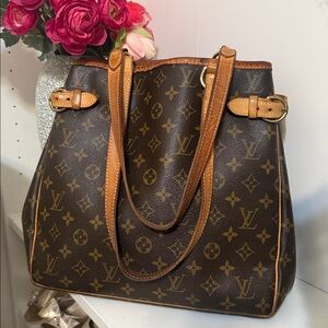 Louis Vuitton Batignolles Vertical Brown Monogram Tote